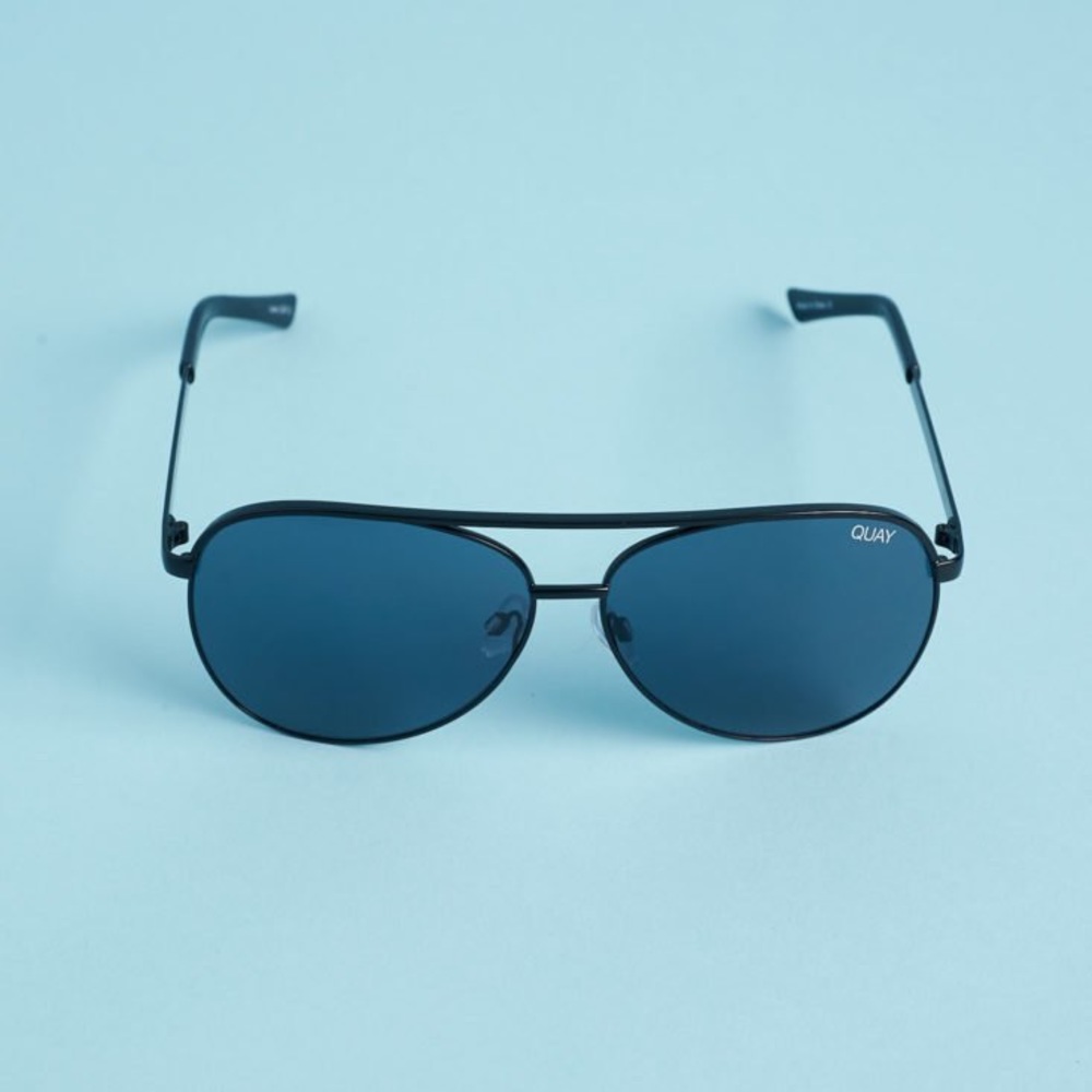 Quay Australia Vivienne Sunglasses